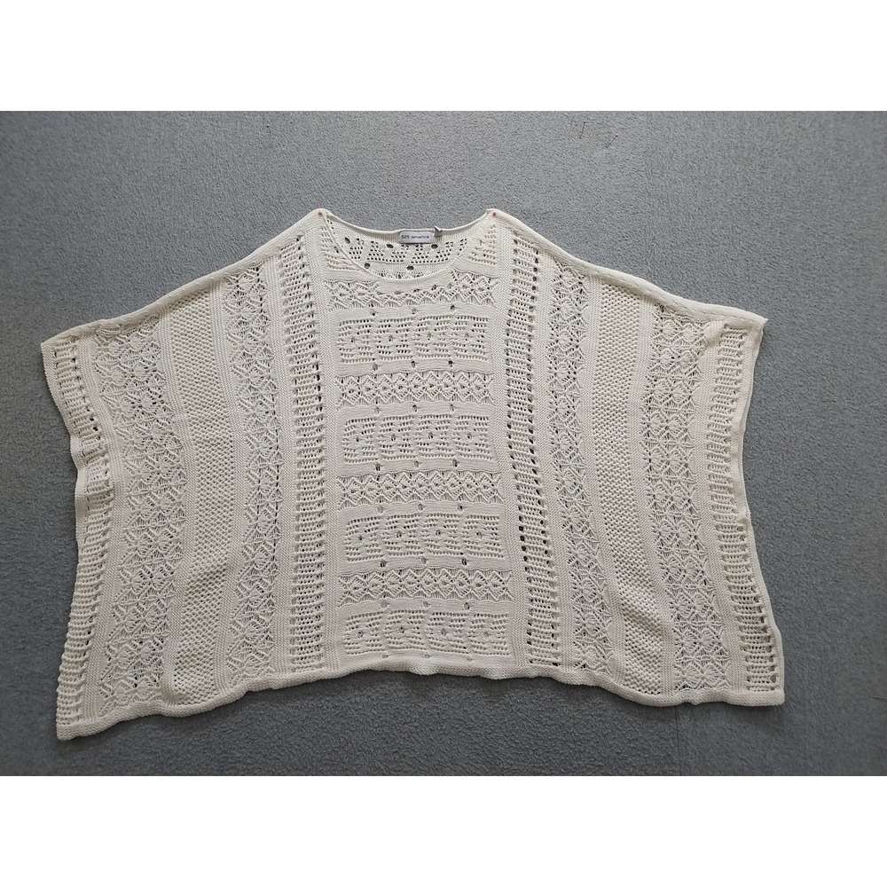 525 America Women Poncho Sweater XS Beige Cable Knit Winter Cozy Warm Cardigan